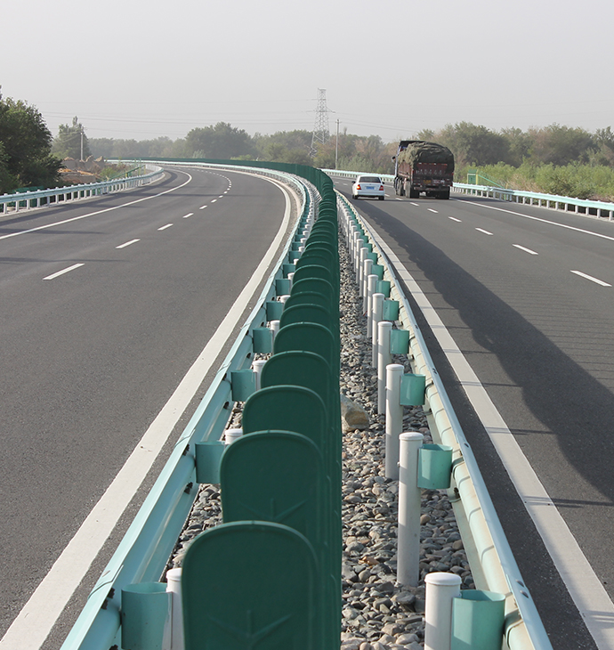 �½�G3012С�ݺ�����˶�θ��ٹ�·